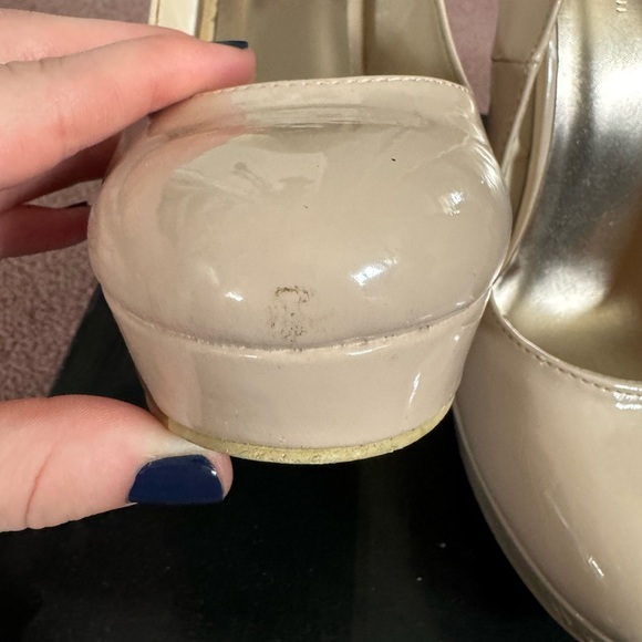 Nude colored heels - Picture 6 of 8